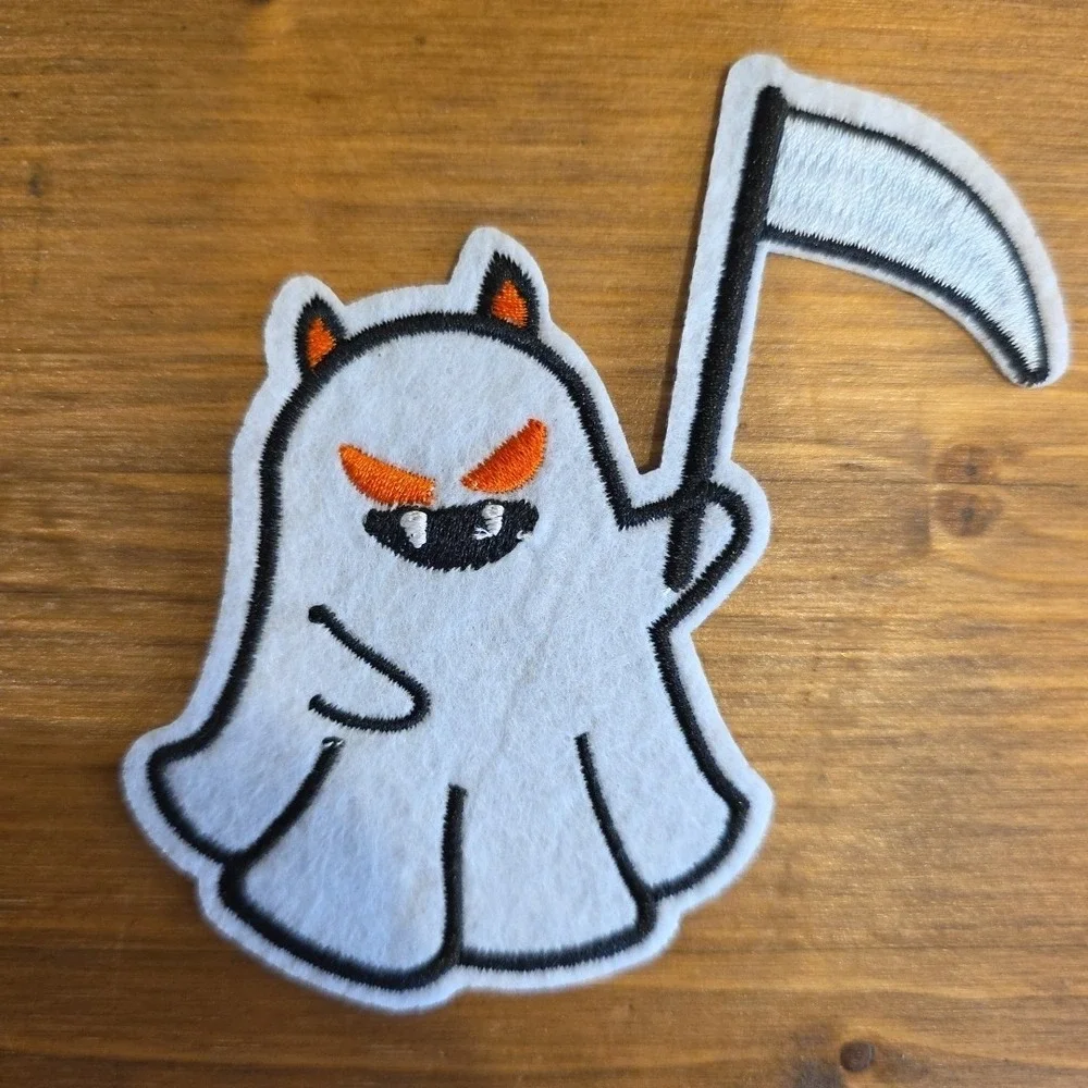 NEW Set Of 9 Cute Funny Ghost Embroidered Iron On Patch Halloween Trick or Treat